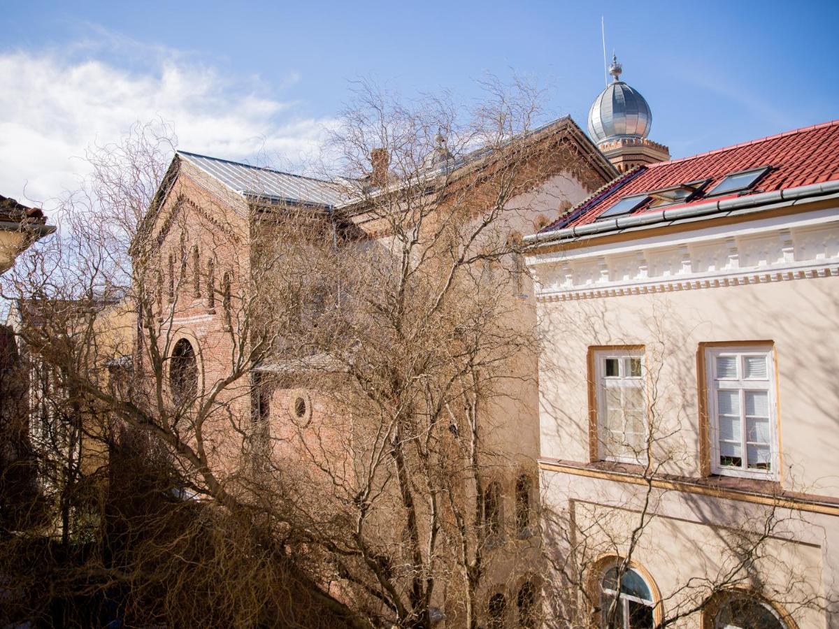 Sabrini B3 Old Town