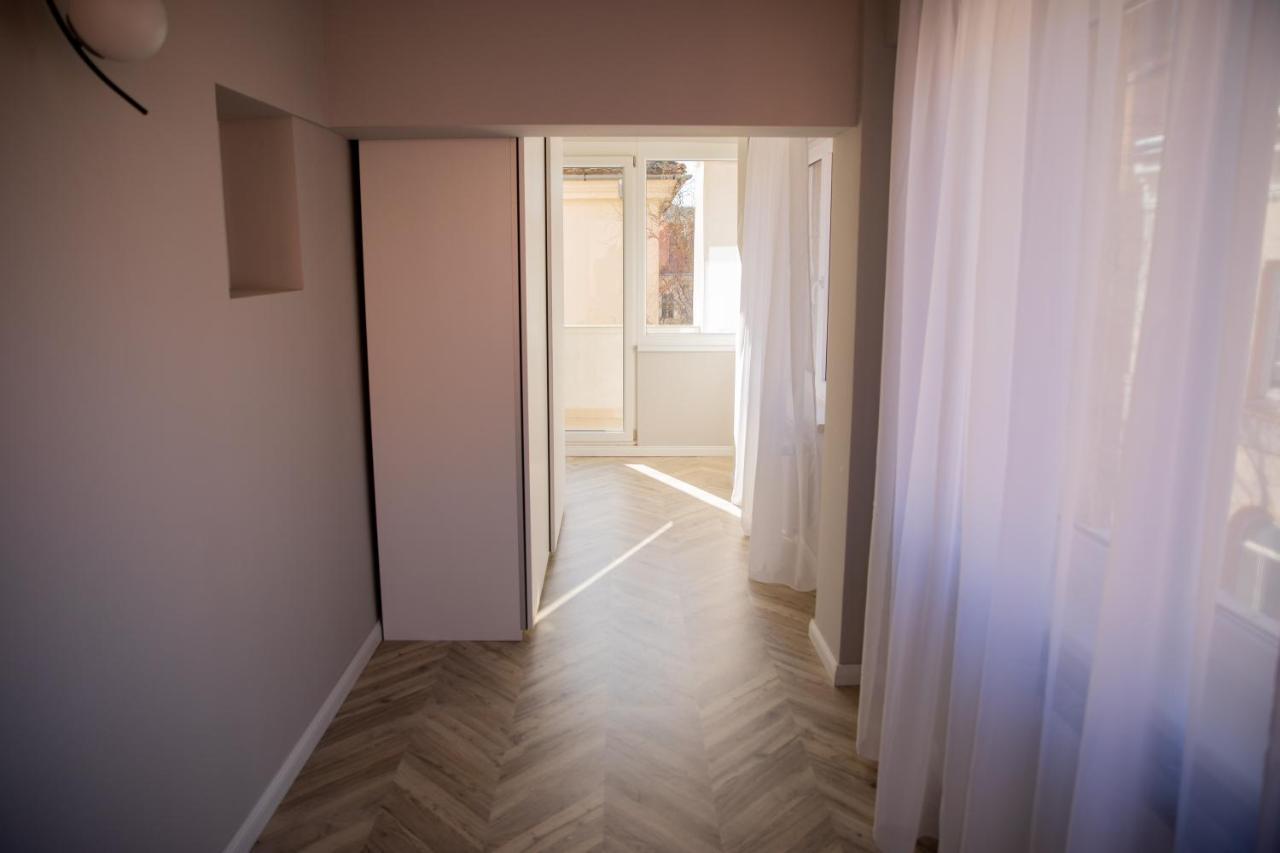 Apartment Sabrini B3 Old Town Timisoara